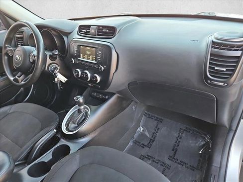 Used 2017 Kia Soul image 25