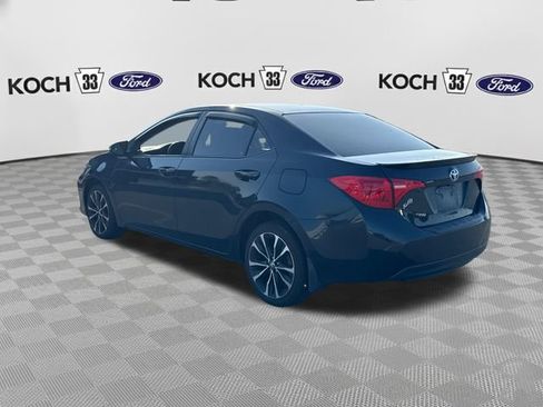 Used 2018 Toyota Corolla SE FWD image 6