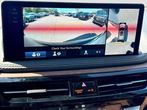 Used 2025 Acura MDX SH-AWD w/ Advance Package image 33