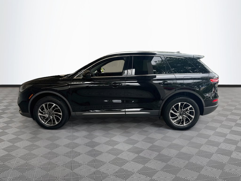 Used 2022 Lincoln Corsair FWD image 9