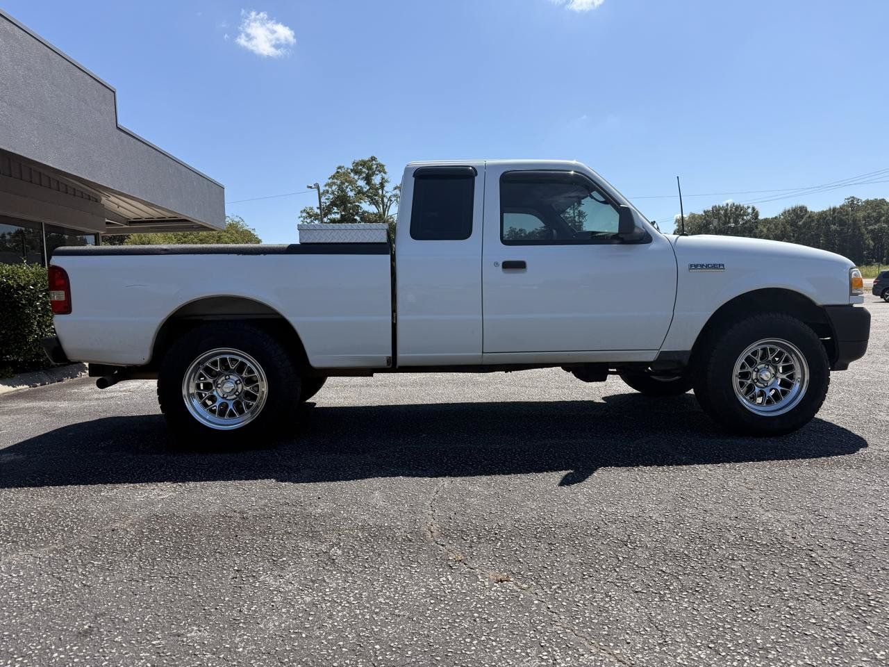 Used 2010 Ford Ranger XL AWD/4WD image 5