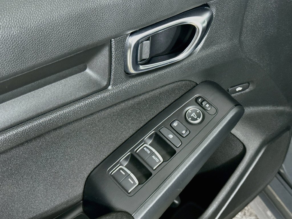 Used 2025 Honda Civic Sport image 18