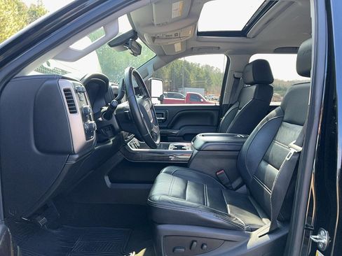 Used 2015 GMC Sierra 2500 Denali w/ Duramax Plus Package image 12