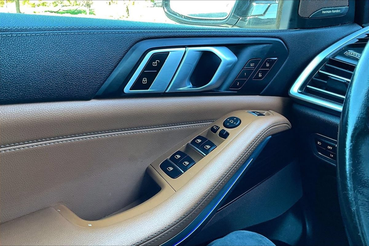 Used 2019 BMW X5 xDrive40i AWD/4WD image 31