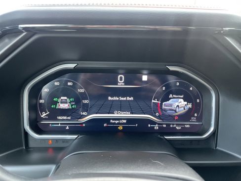 Used 2022 GMC Sierra 1500 AT4 w/ AT4 Premium Package image 27