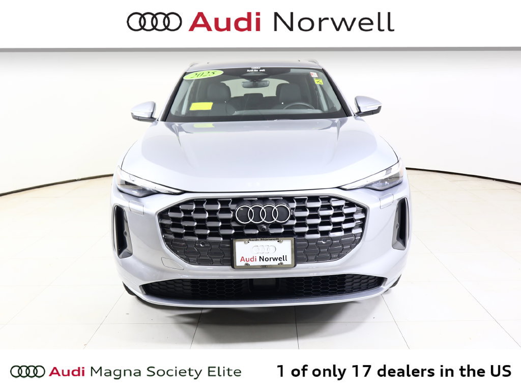 Used 2025 Audi Q5 Premium w/ Convenience Package AWD/4WD image 10