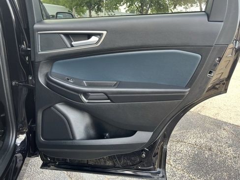 Certified 2024 Ford Edge SEL w/ Sport Appearance Package image 24