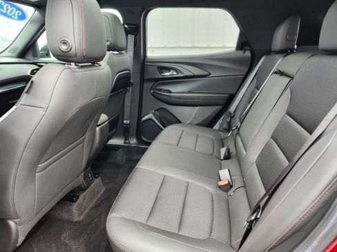 Used 2022 Chevrolet TrailBlazer RS w/ Sun and Liftgate Package image 14
