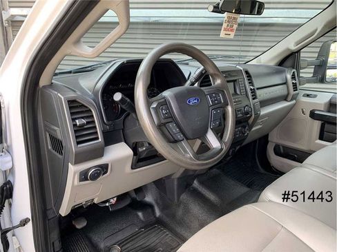 Used 2020 Ford F350 XL w/ Power Equipment Group image 25
