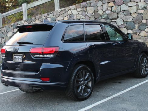 Used 2018 Jeep Grand Cherokee High Altitude image 9