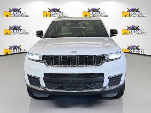 Used 2024 Jeep Grand Cherokee L Limited w/ Luxury Tech Group II AWD/4WD image 2