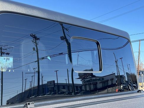 Used 2023 Jeep Gladiator Rubicon w/ LED Lighting Group image 27