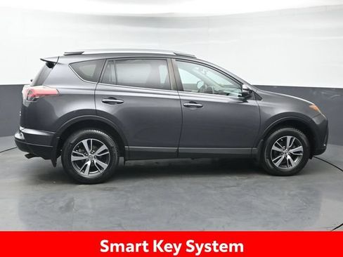 Certified 2018 Toyota RAV4 XLE w/ Plus Extra Value Package AWD/4WD image 8