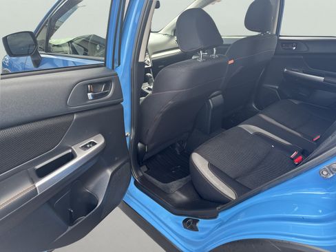 Used 2016 Subaru Crosstrek 2.0i Premium AWD/4WD image 19