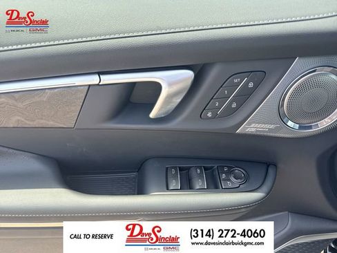 New 2026 Buick Enclave Avenir w/ Super Cruise Package FWD image 13