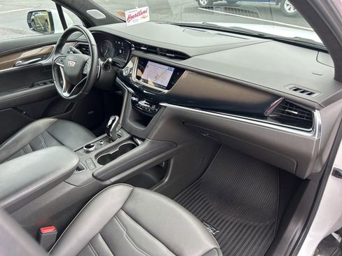 Used 2024 Cadillac XT6 Sport w/ Platinum Package image 56
