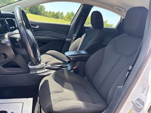 Used 2013 Dodge Dart SXT w/ Popular Equipment Group FWD image 10