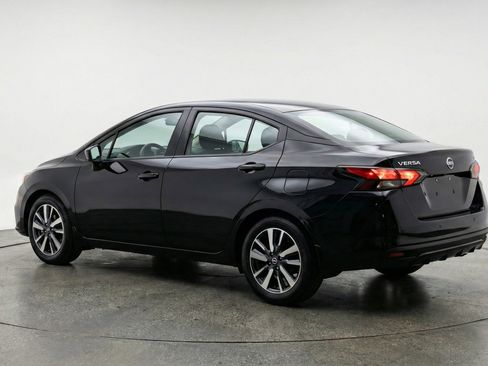 Used 2025 Nissan Versa SV FWD image 6