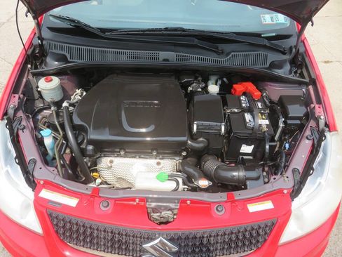 Used 2012 Suzuki SX4 Sportback FWD image 37