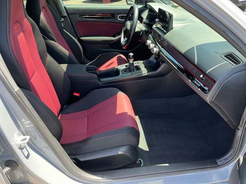 Certified 2025 Honda Civic Si image 16