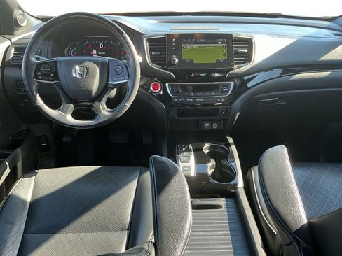 Used 2019 Honda Passport Touring image 17