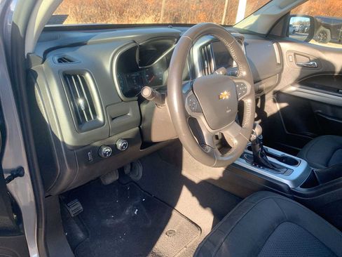 Certified 2022 Chevrolet Colorado LT w/ LT Convenience Package image 10