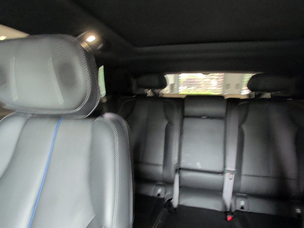 Used 2024 Cadillac Lyriq Luxury AWD/4WD image 18