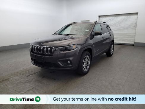 Used 2019 Jeep Cherokee Latitude Plus AWD/4WD image 1