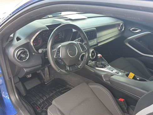 Used 2024 Chevrolet Camaro LT RWD image 16