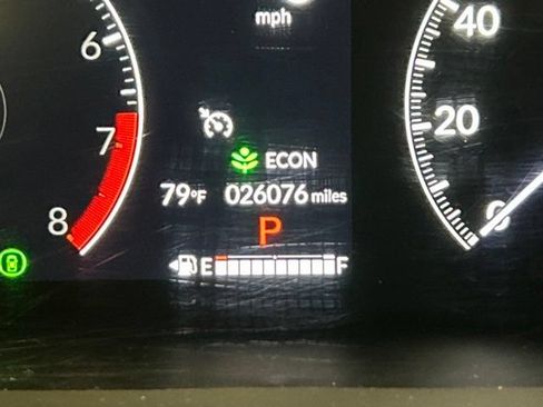 Certified 2025 Honda HR-V Sport image 26