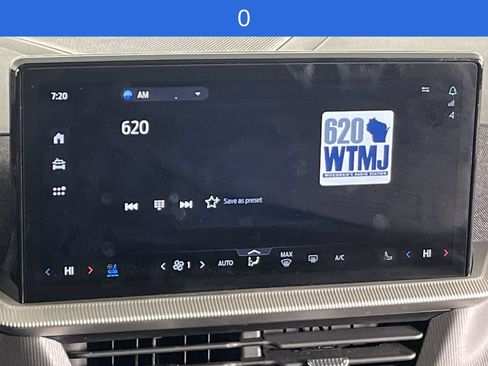 Used 2025 Ford Explorer ST AWD/4WD image 17