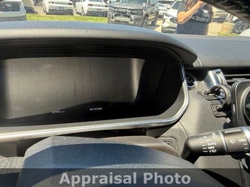 Used 2018 Land Rover Range Rover Sport HSE AWD/4WD image 9