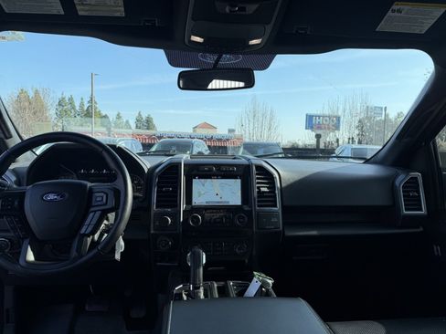 Used 2018 Ford F150 XLT w/ Equipment Group 302A Luxury image 11