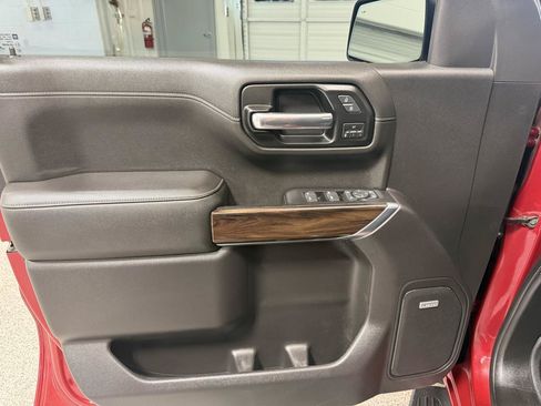 Used 2019 GMC Sierra 1500 SLT w/ SLT Premium Plus Package AWD/4WD image 11