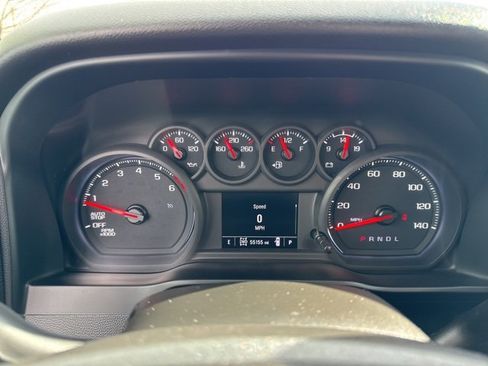 Used 2022 Chevrolet Silverado 1500 Custom image 18