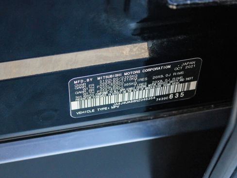 Used 2022 Mitsubishi Outlander SE image 27