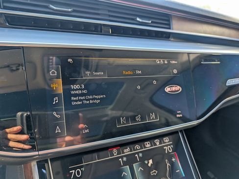 Used 2020 Audi A8 L 3.0T w/ Executive Package image 24