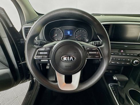 Used 2021 Kia Sportage LX image 13