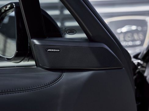 Used 2024 Land Rover Range Rover SE image 33