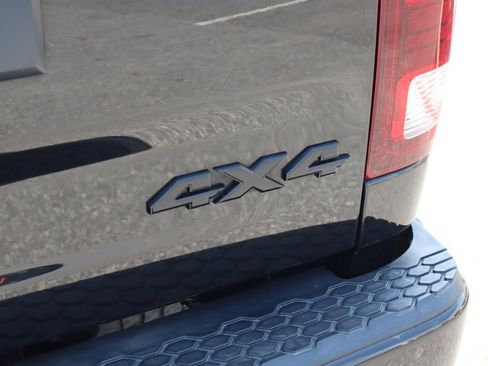 Used 2018 RAM 1500 Sport w/ Convenience Group AWD/4WD image 32