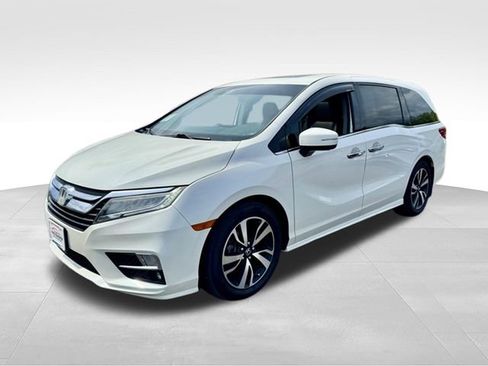 Used 2019 Honda Odyssey Elite image 3