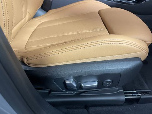 Certified 2024 BMW X3 xDrive30i w/ M Sport Package AWD/4WD image 16