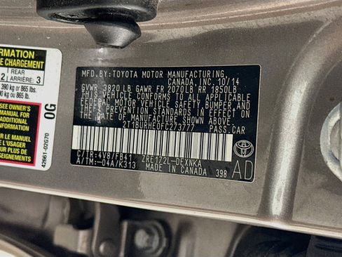 Used 2015 Toyota Corolla LE FWD image 12