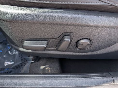 Used 2022 Kia Seltos SX w/ Sunroof Package AWD/4WD image 11