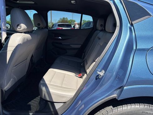 Used 2024 Buick Envista Avenir FWD image 18