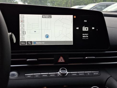 Used 2023 Hyundai Elantra SEL w/ Convenience Package FWD image 21