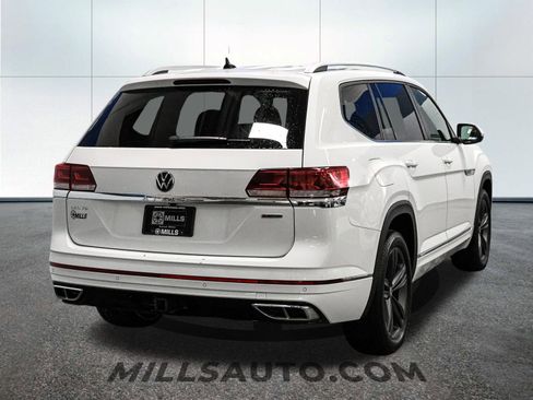Used 2022 Volkswagen Atlas SEL R-Line image 8