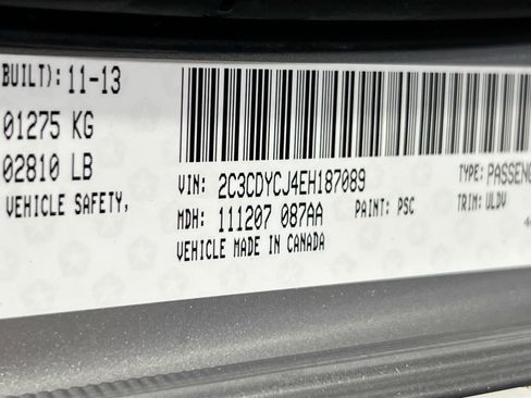 Used 2014 Dodge Challenger SRT8 w/ Harman/Kardon Audio Group image 30