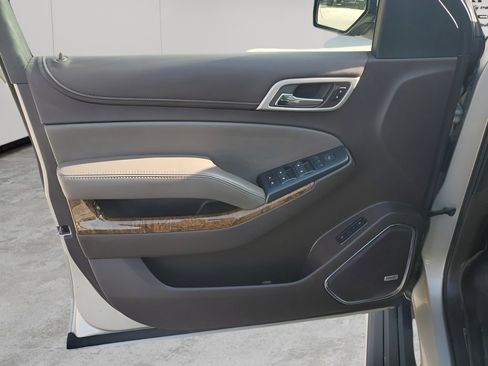 Used 2015 GMC Yukon XL Denali w/ Touring Package image 41