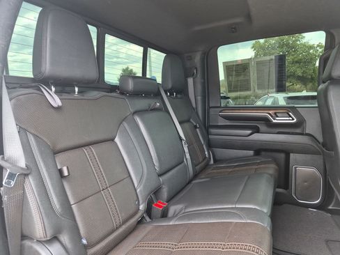 Certified 2024 Chevrolet Silverado 2500 High Country w/ High Country Premium Package AWD/4WD image 28